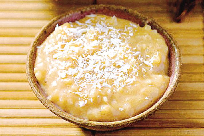 Doce de leite com coco